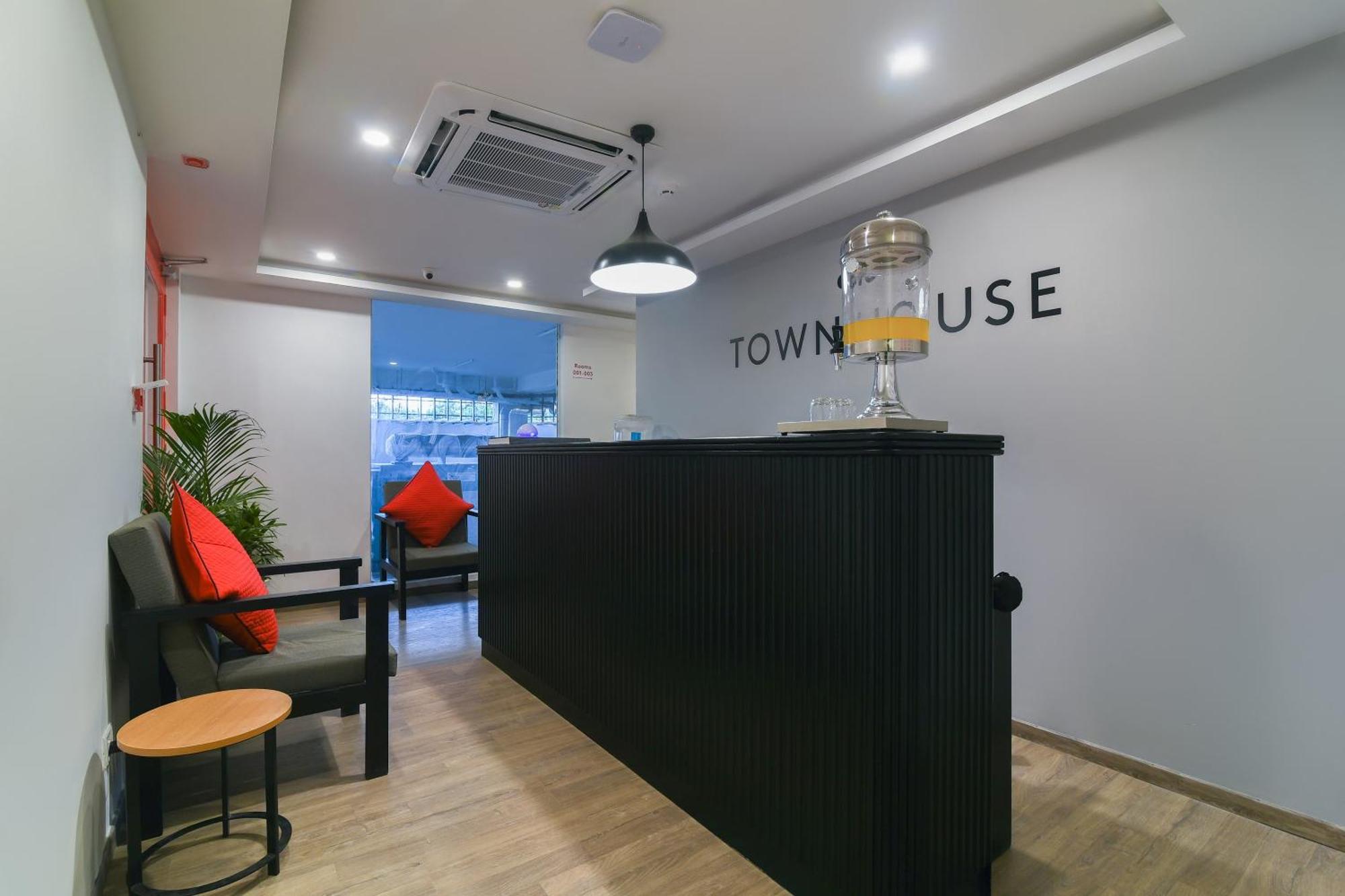 Super Townhouse Spruce Hotels Bellandur Bangalore Exterior foto